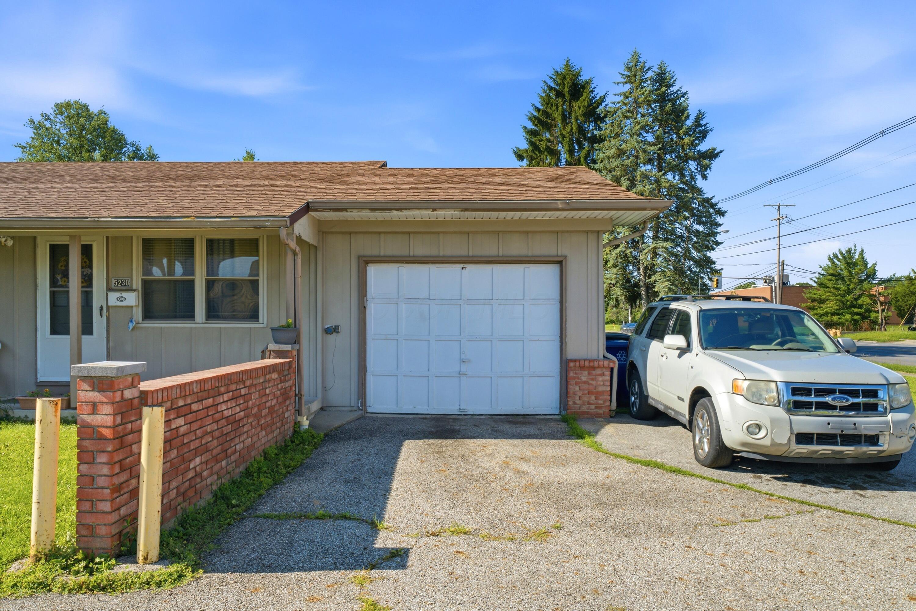 5232 Karl Road Columbus, OH 43229 - Photo 4 of 10 dsc06357