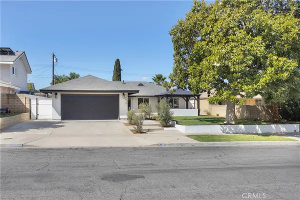 $1,388,800 | 24812 Calle El Toro Grande, Lake Forest, CA 92630
