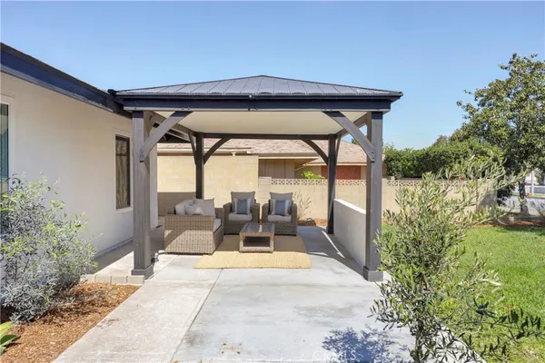 $1,388,800 | 24812 Calle El Toro Grande, Lake Forest, CA 92630