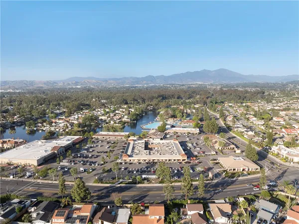 $1,388,800 | 24812 Calle El Toro Grande, Lake Forest, CA 92630