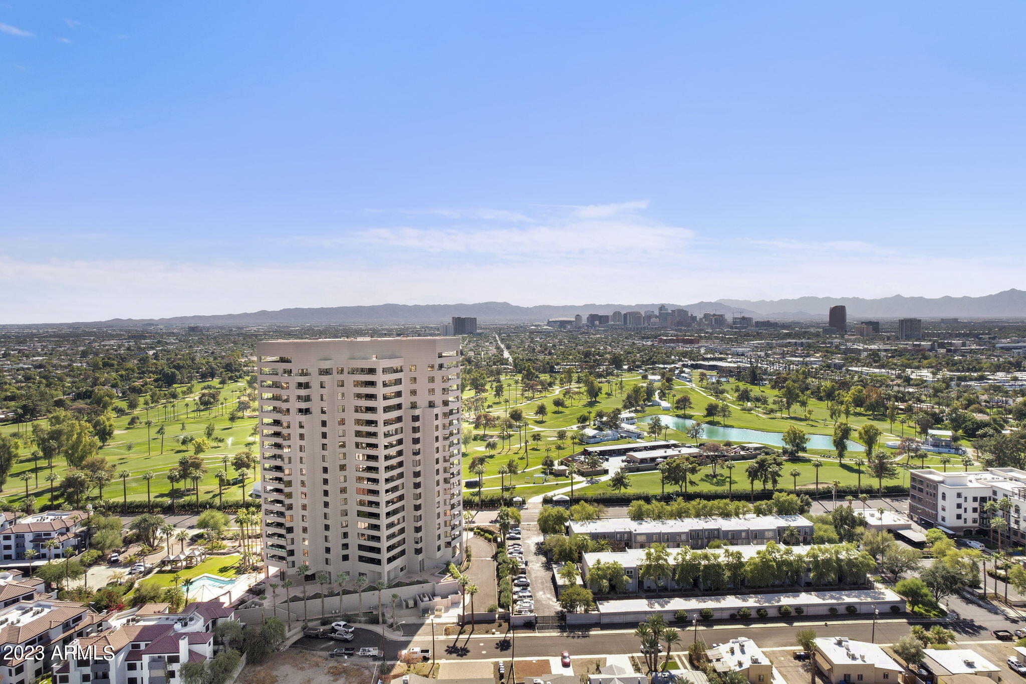 1040 East Osborn Road, Unit 603 Phoenix, AZ 85014 - Photo 24 of 42 1-web-or-mls-1040-e-osborn-rd