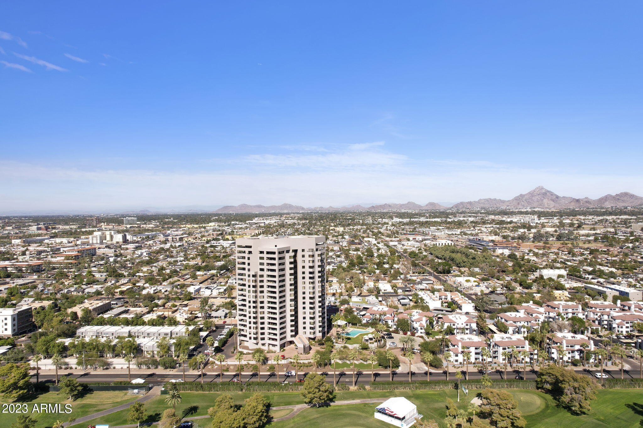 1040 East Osborn Road, Unit 603 Phoenix, AZ 85014 - Photo 28 of 42 7-web-or-mls-1040-e-osborn-rd
