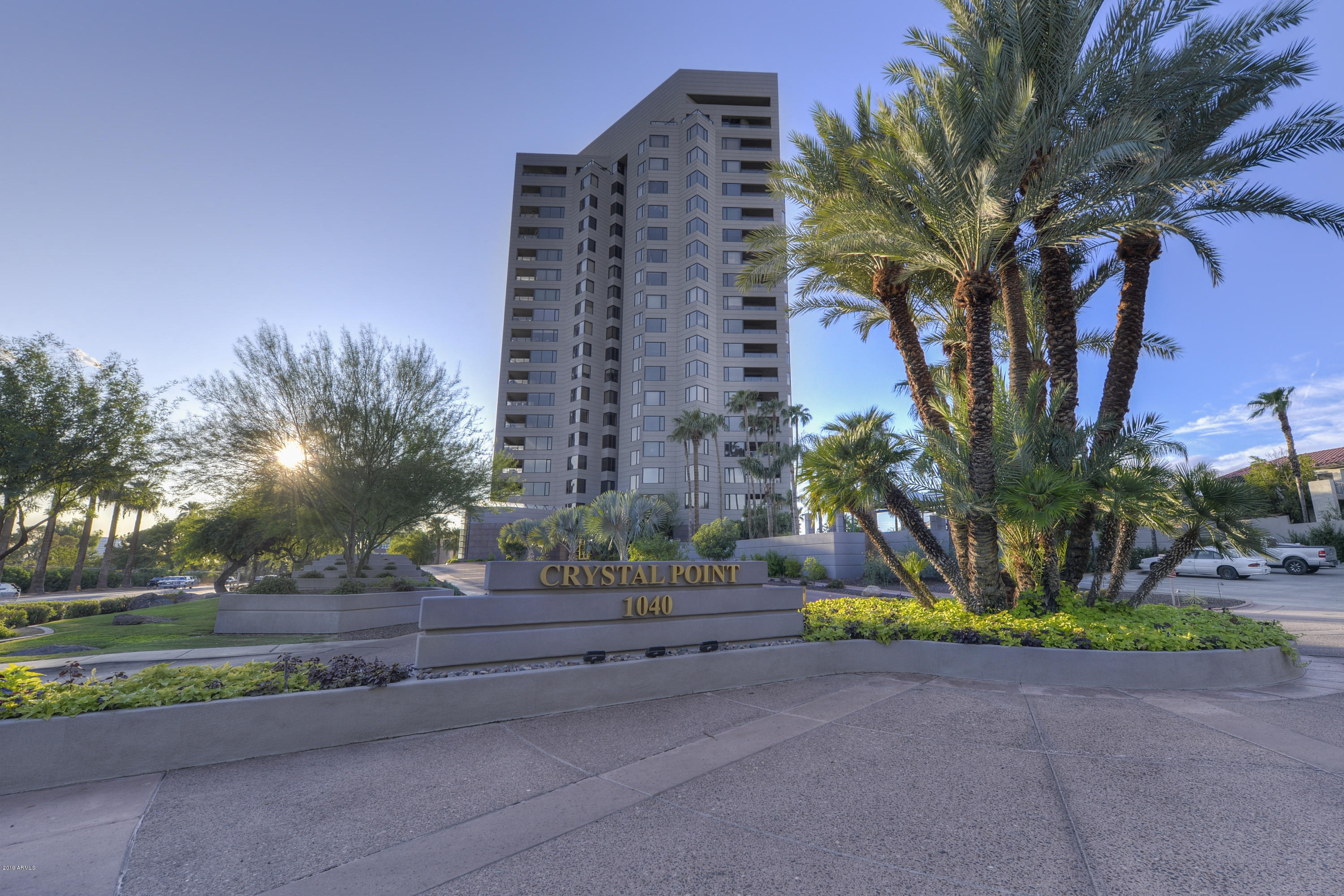 1040 East Osborn Road, Unit 603 Phoenix, AZ 85014 - Photo 3 of 42 001_Complex Front