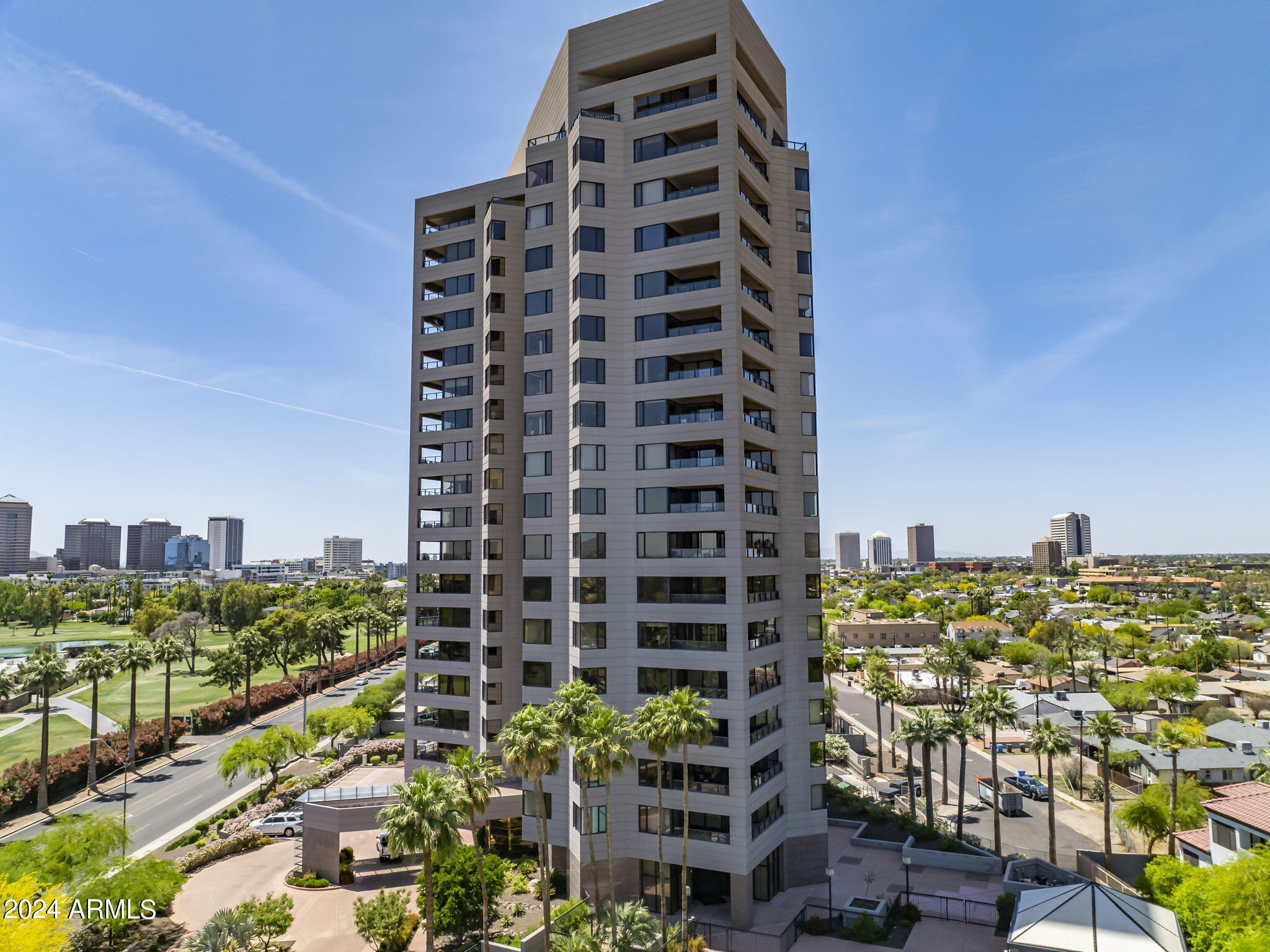 1040 East Osborn Road, Unit 603 Phoenix, AZ 85014 - Photo 36 of 42 55-web-or-mls-DJI_0716