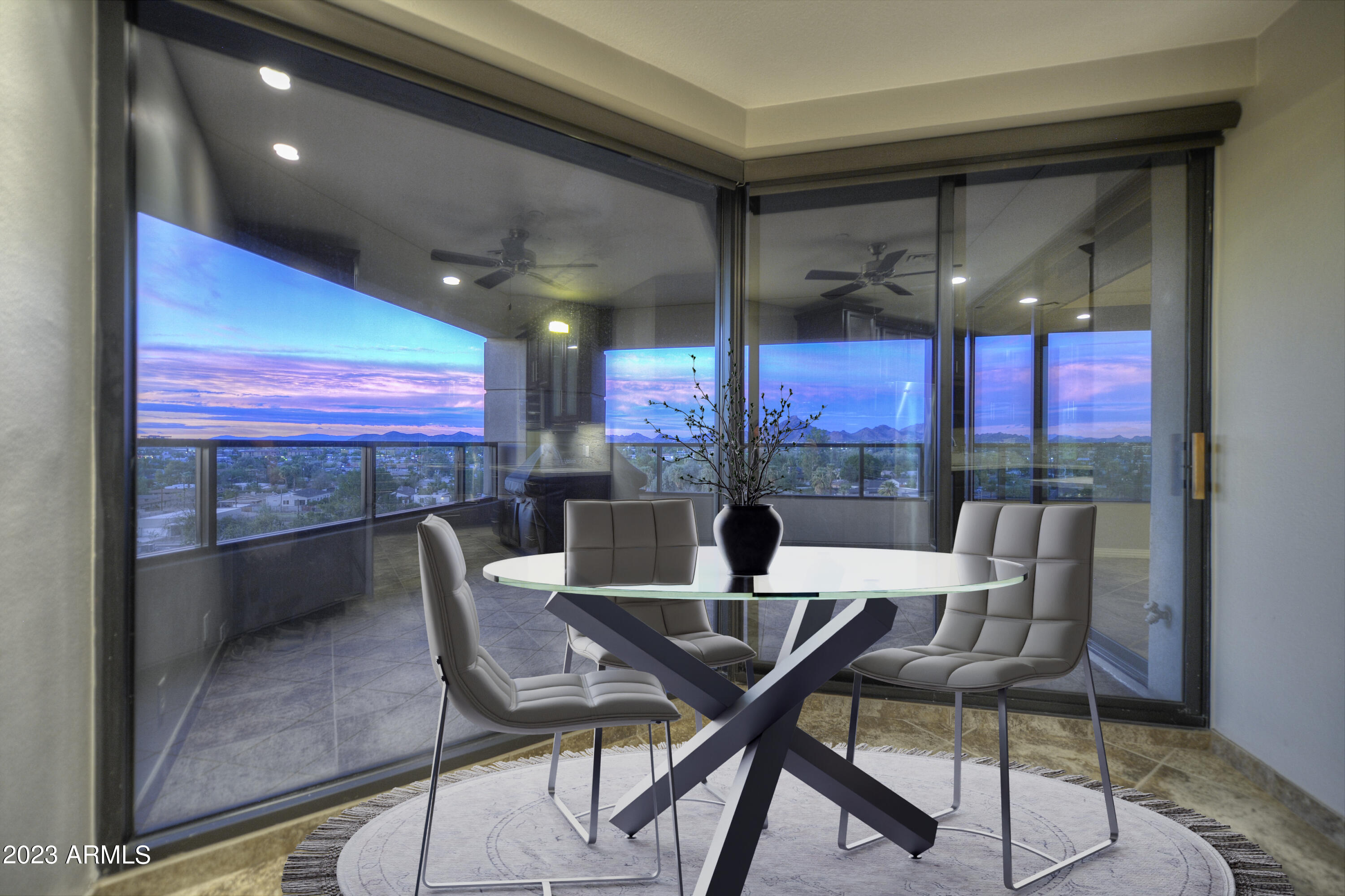1040 East Osborn Road, Unit 603 Phoenix, AZ 85014 - Photo 7 of 42 014_Casual_Dining_After