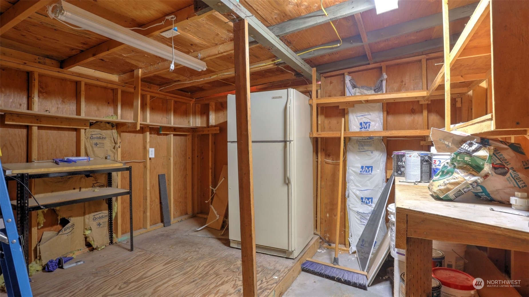 17025 124th Avenue Southeast Renton, WA 98058 - Photo 31 of 33 Gallery Image 31
