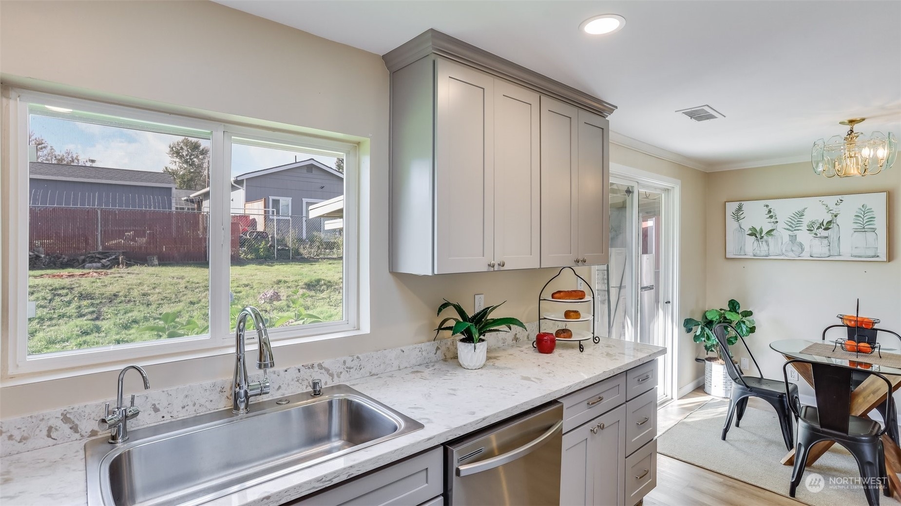 17025 124th Avenue Southeast Renton, WA 98058 - Photo 9 of 33 Gallery Image 9
