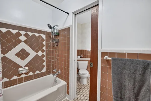 $325,000 | 436 North Beach Street, Ormond Beach, FL 32174