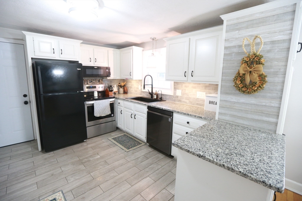 56 Titicut Road Raynham, MA 02767 - Photo 12 of 24