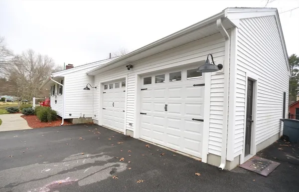 $669,900 | 56 Titicut Road, Raynham, MA 02767