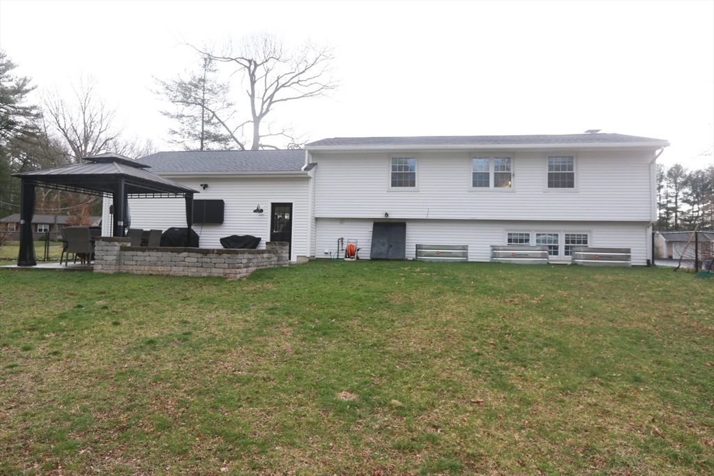 56 Titicut Road Raynham, MA 02767 - Photo 6 of 24