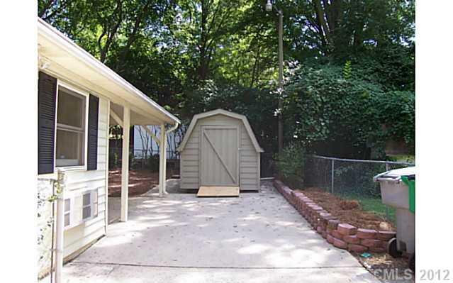3508 Round Oak Road Charlotte, NC 28210 - Photo 13 of 16 Gallery Image 13