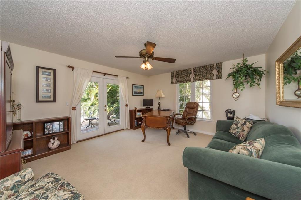 1220 Southwest Dyer Point Road Palm City, FL 34990 - Photo 13 of 32 Gallery Image 13