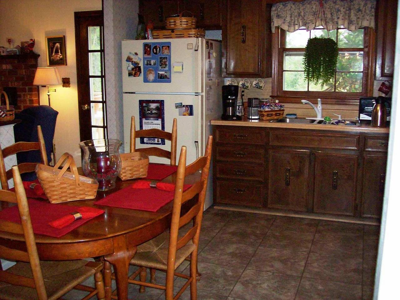 16 Persimmon Court Blue Ridge, VA 24064 - Photo 3 of 10 a view of a dining room with furniture