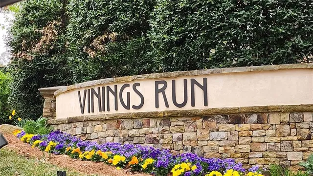 $229,900 | 1804 Cumberland Court Southeast, Smyrna, GA 30080