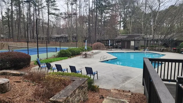 $229,900 | 1804 Cumberland Court Southeast, Smyrna, GA 30080