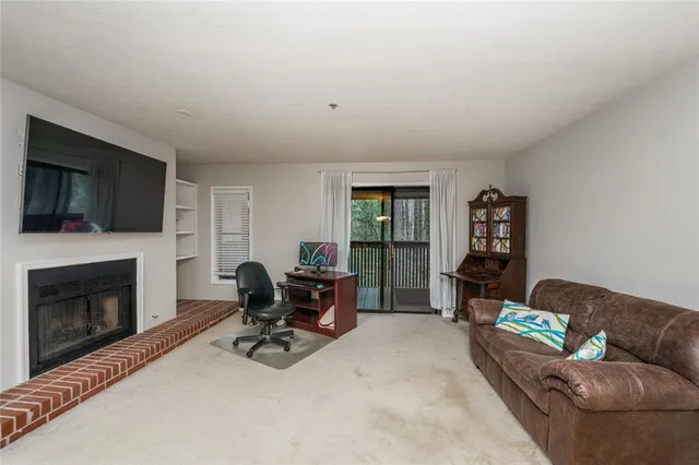 $229,900 | 1804 Cumberland Court Southeast, Smyrna, GA 30080