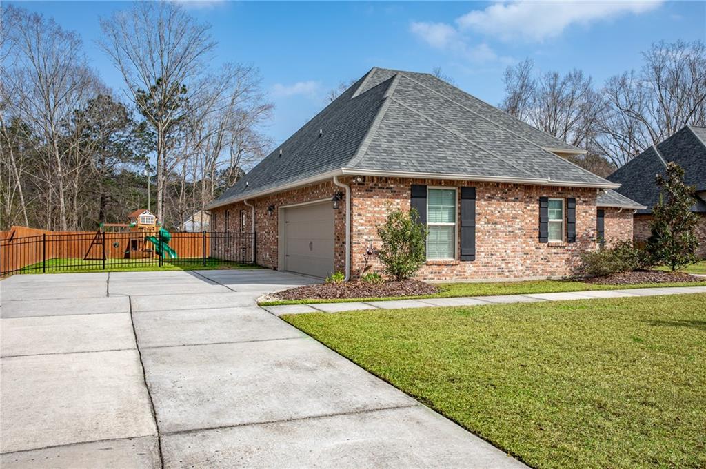 307 Saw Grass Loop Covington, LA 70435 - Photo 3 of 23