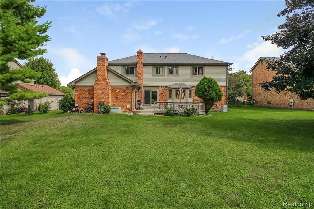 1369 Lomas Verdes Rochester Hills, MI 48306 - Photo 33 of 41