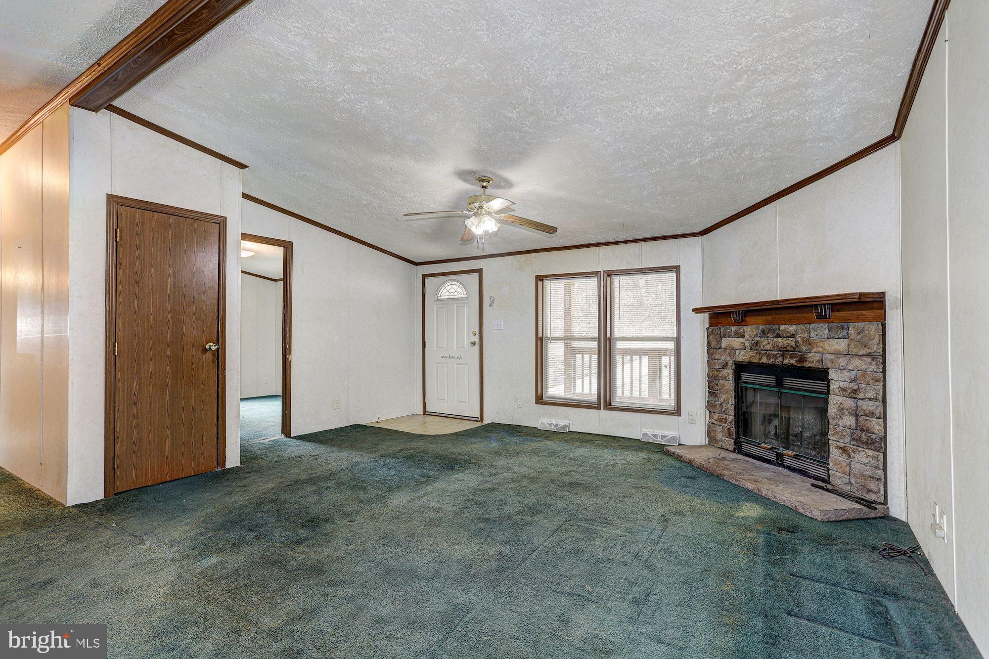 2814 Shaff Road Rohrersville, MD 21779 - Photo 2 of 33 Living Room | Main Entrance