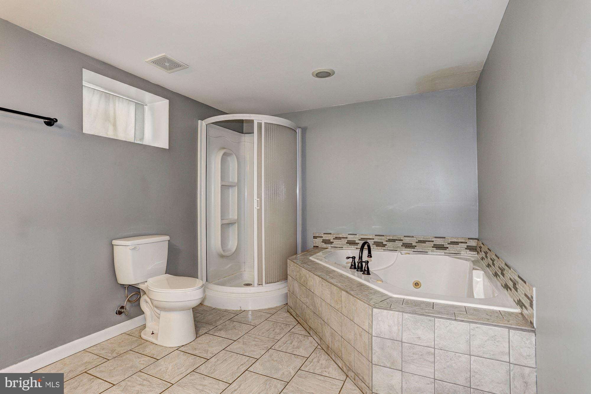2814 Shaff Road Rohrersville, MD 21779 - Photo 19 of 33 Full Bath