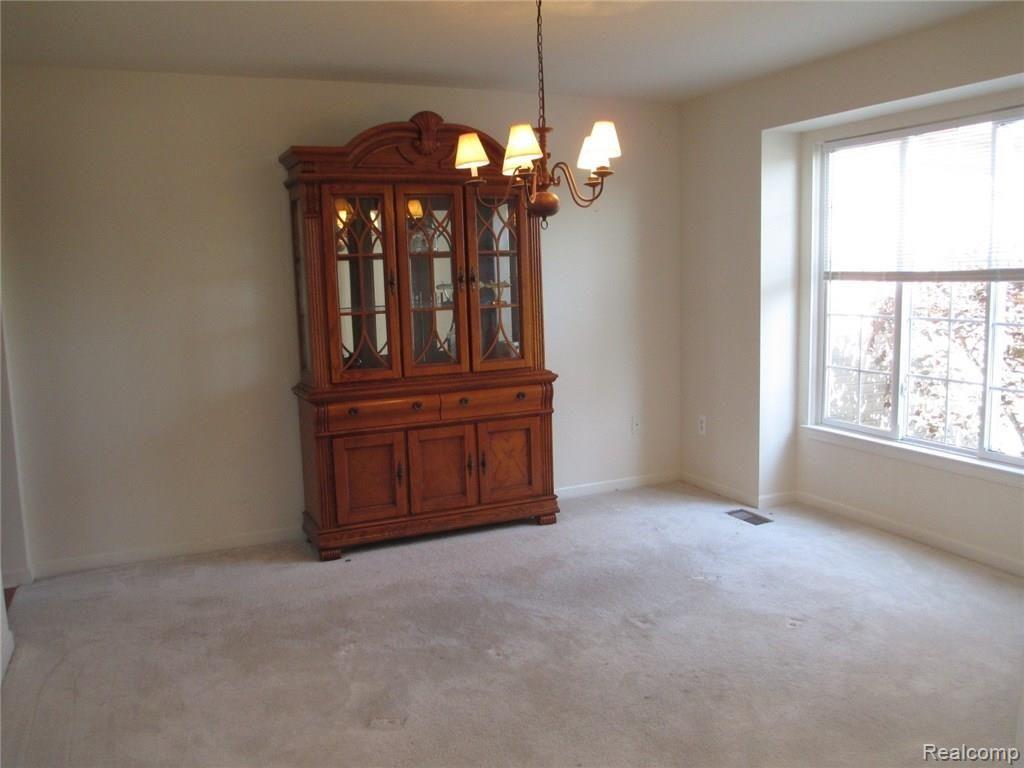 3268 Empire Drive Rochester, MI 48309 - Photo 12 of 43