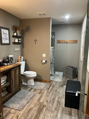 $339,900 | 703 Castle Street, Seneca, KS 66538