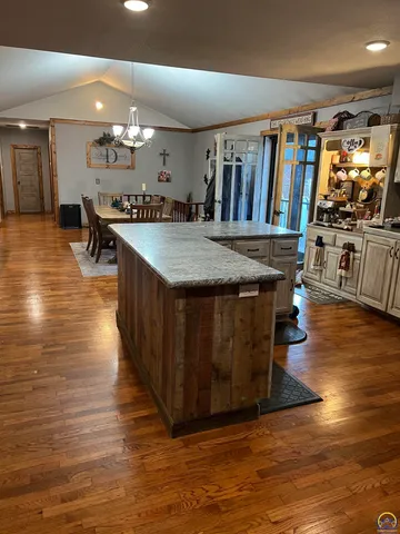 $339,900 | 703 Castle Street, Seneca, KS 66538