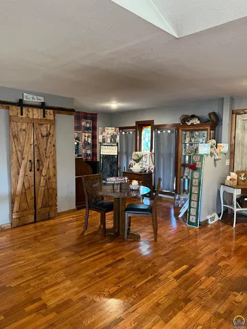 $339,900 | 703 Castle Street, Seneca, KS 66538