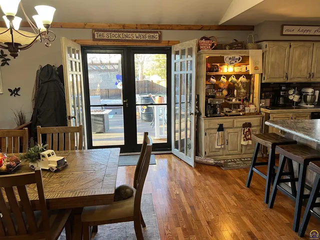 $339,900 | 703 Castle Street, Seneca, KS 66538