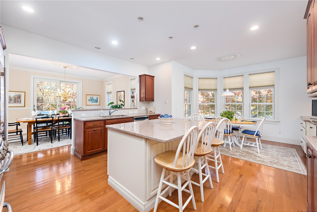 8 Kettle Cl Westerly, RI 02891 - Photo 13 of 39 The island also lends itself to informal meals!