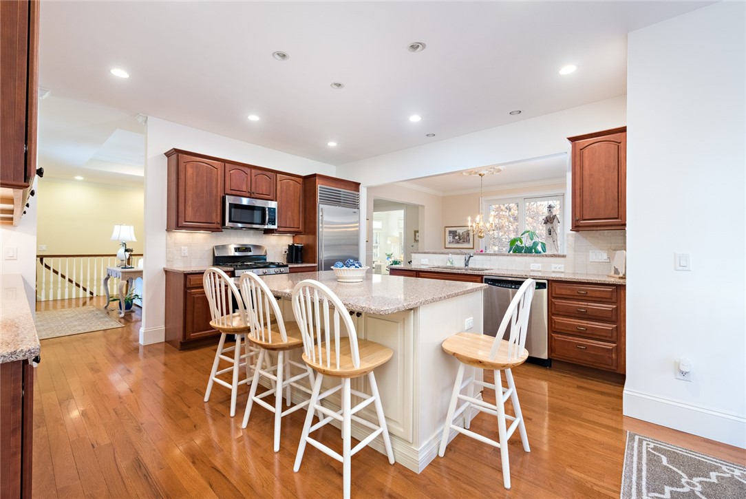 8 Kettle Cl Westerly, RI 02891 - Photo 14 of 39 This large and inviting kitchen can handle entertaining needs