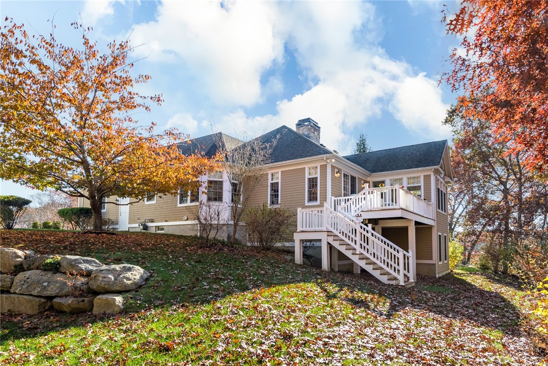 8 Kettle Cl Westerly, RI 02891 - Photo 2 of 39