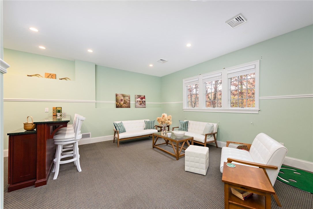 8 Kettle Cl Westerly, RI 02891 - Photo 25 of 39