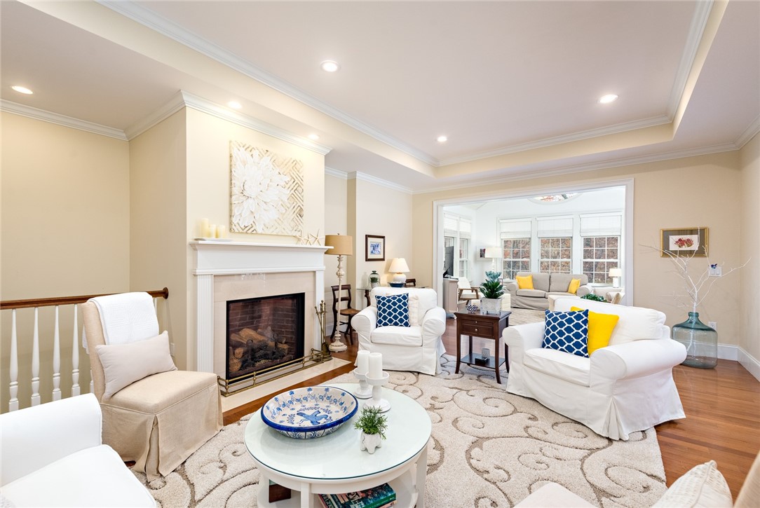 8 Kettle Cl Westerly, RI 02891 - Photo 6 of 39 Beautiful hardwood floors are throughout the main level.