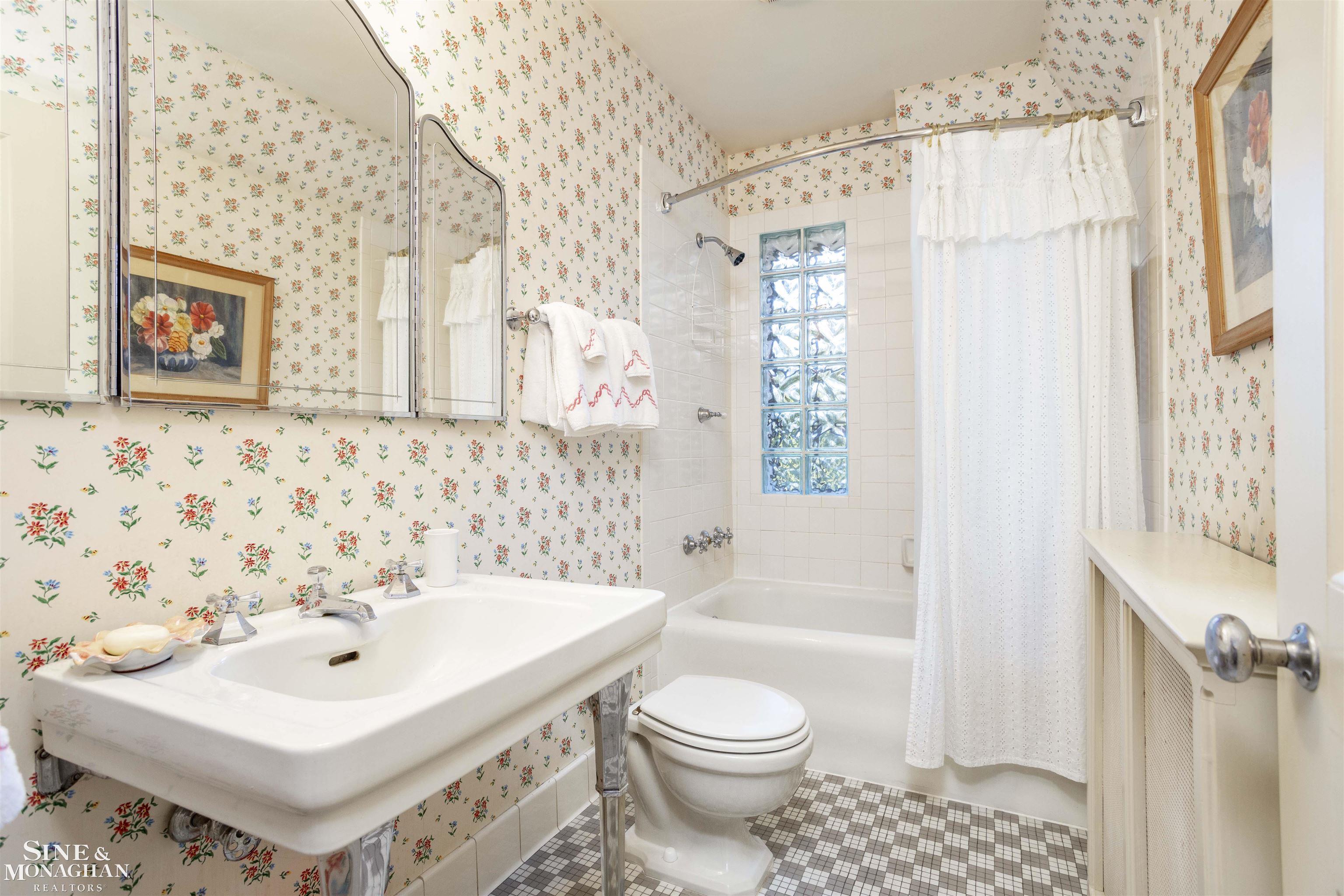 273 Ridge Road Grosse Pointe Farms, MI 48236 - Photo 40 of 60