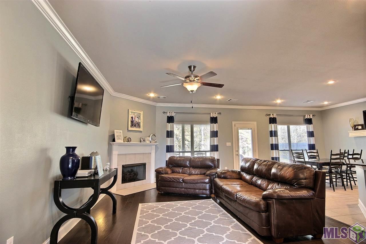 22652 Timber Ridge Drive Denham Springs, LA 70726 - Photo 4 of 18 Gallery Image 4