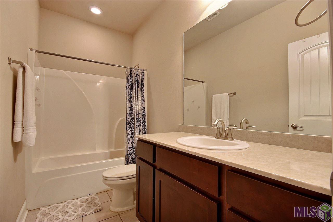 22652 Timber Ridge Drive Denham Springs, LA 70726 - Photo 10 of 18 Gallery Image 10