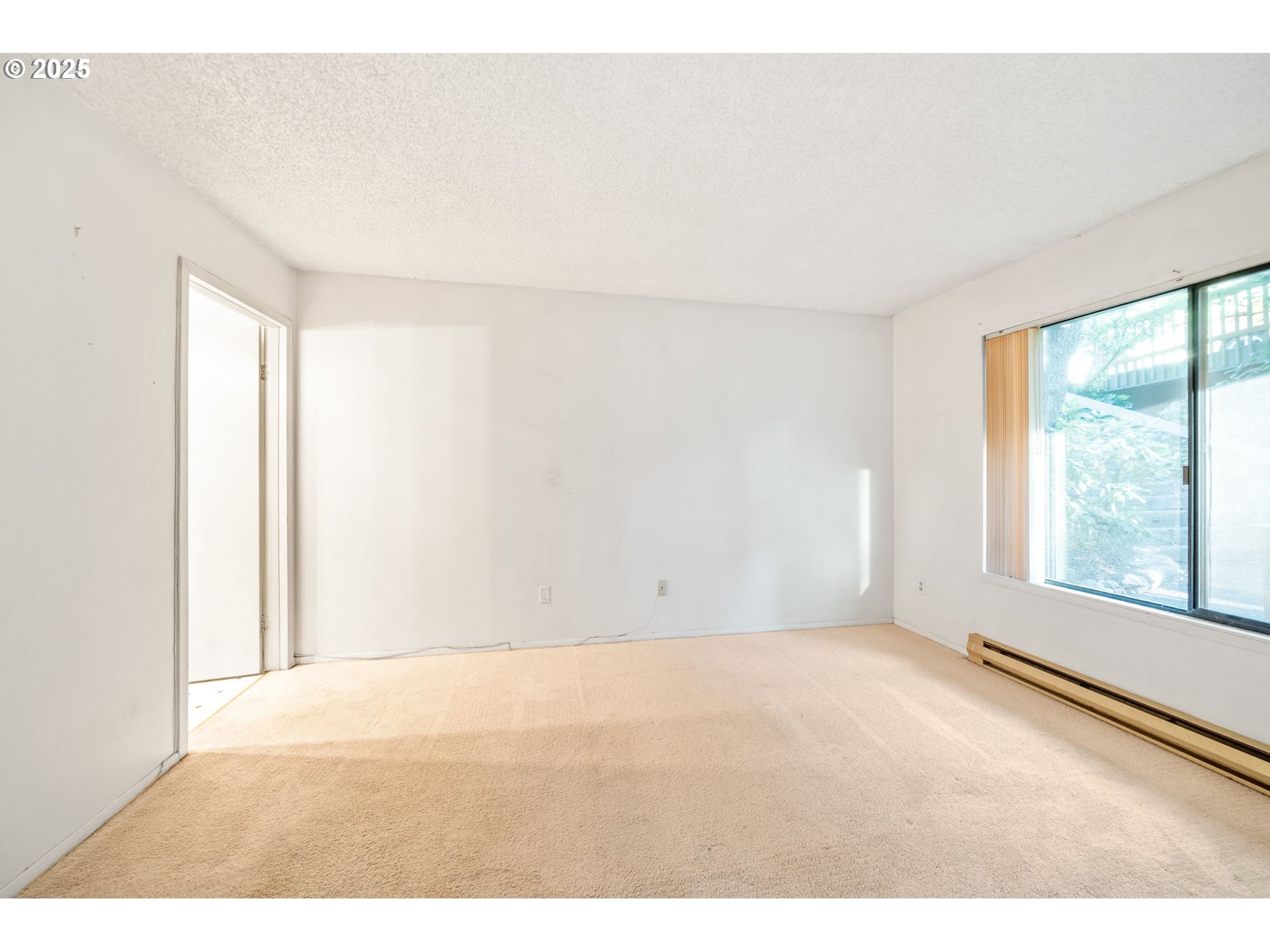 7550 Southwest Barnes Road, Unit E Portland, OR 97225 - Photo 11 of 25 Gallery Image 11