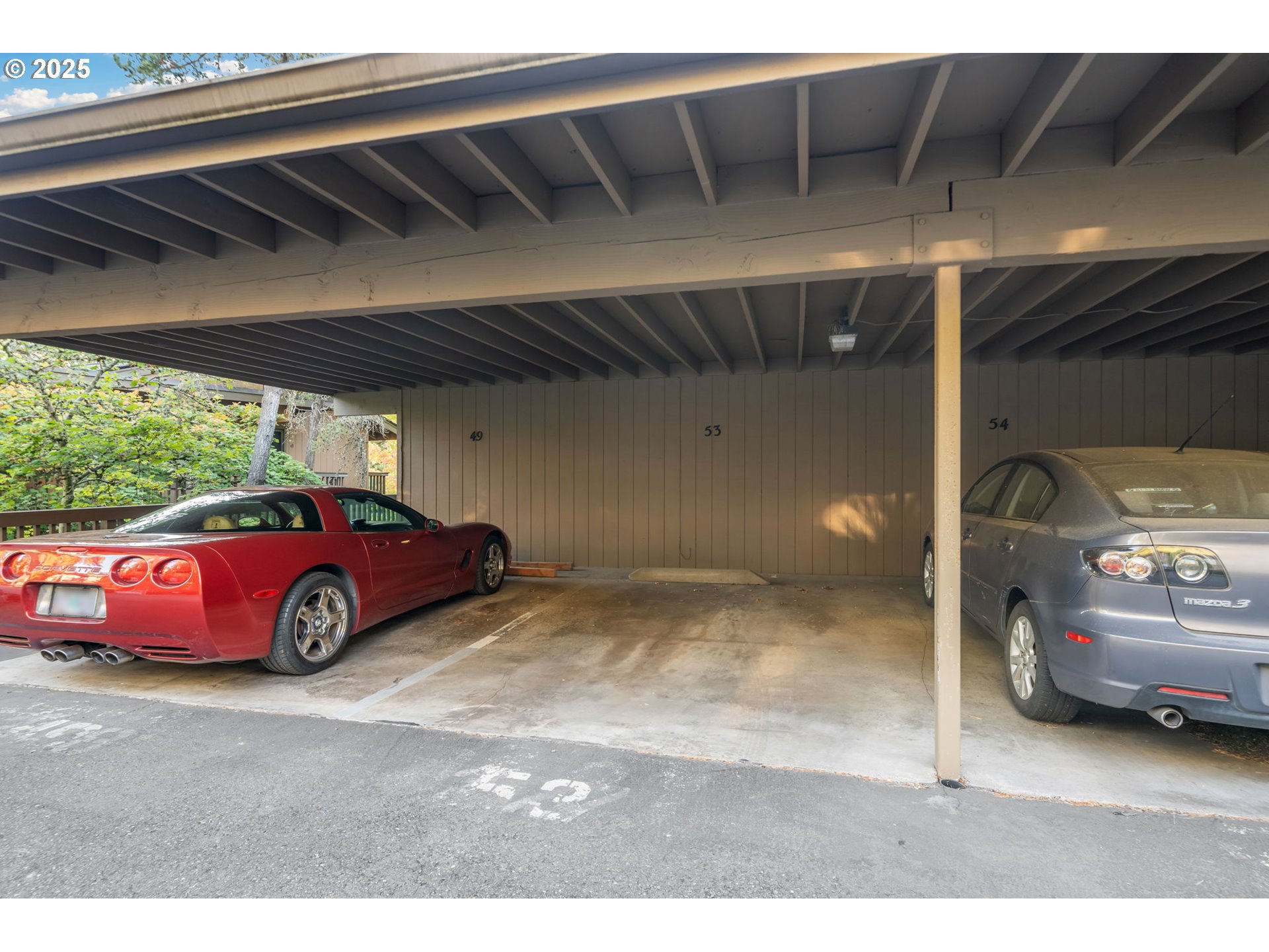 7550 Southwest Barnes Road, Unit E Portland, OR 97225 - Photo 15 of 25 Gallery Image 15
