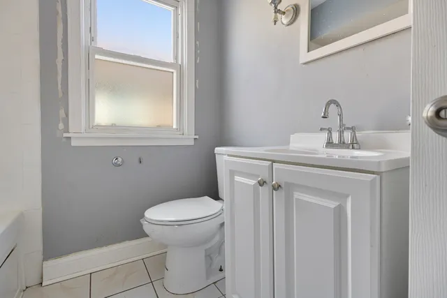 $154,900 | 12338 South Elizabeth Street, Riverdale, IL 60827