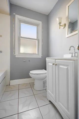 $154,900 | 12338 South Elizabeth Street, Riverdale, IL 60827