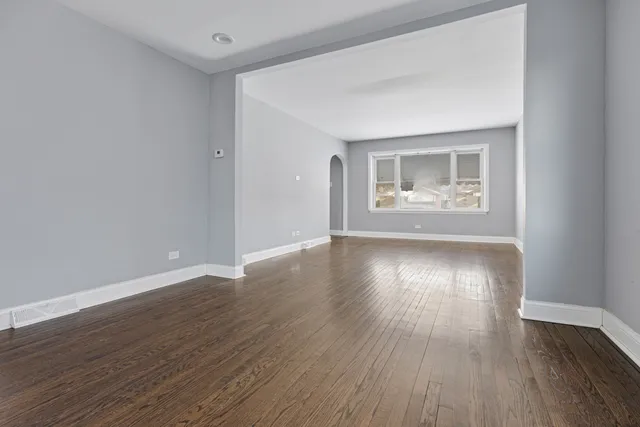 $154,900 | 12338 South Elizabeth Street, Riverdale, IL 60827