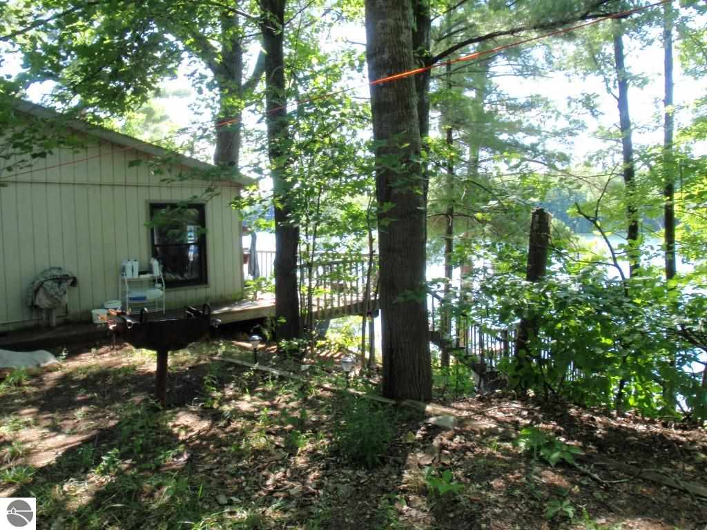 237-239 High Lake Road Traverse City, MI 49696 - Photo 16 of 29 1789186-15.JPG