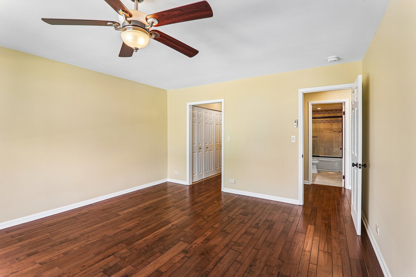 3950 Dundee Road, Unit 203 Northbrook, IL 60062 - Photo 21 of 35 Gallery Image 21