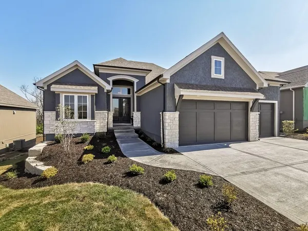 $1,275,000 | 3248 West 133rd Terrace, Leawood, KS 66209