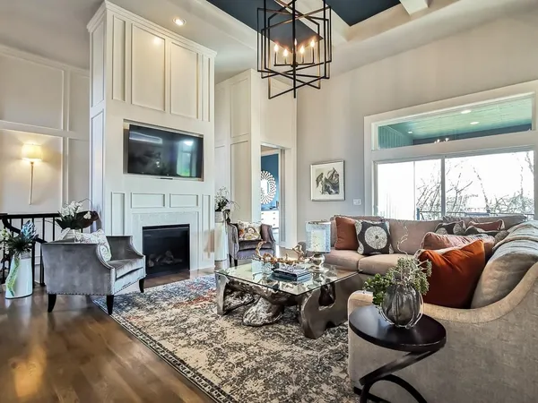 $1,275,000 | 3248 West 133rd Terrace, Leawood, KS 66209