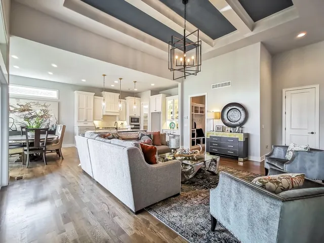 $1,425,900 | 3248 West 133rd Terrace, Leawood, KS 66224