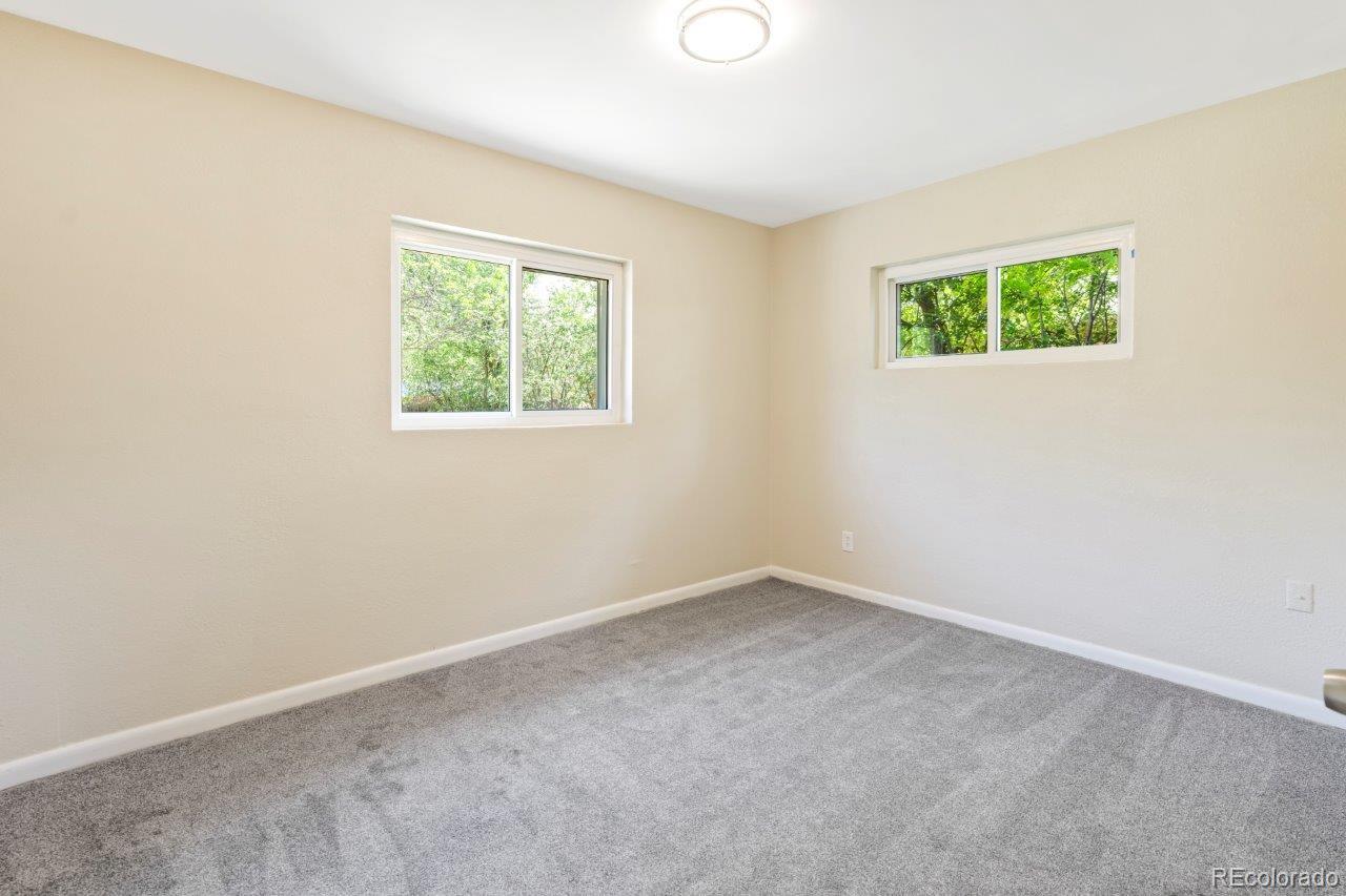 956 Racine Street Aurora, CO 80011 - Photo 20 of 25