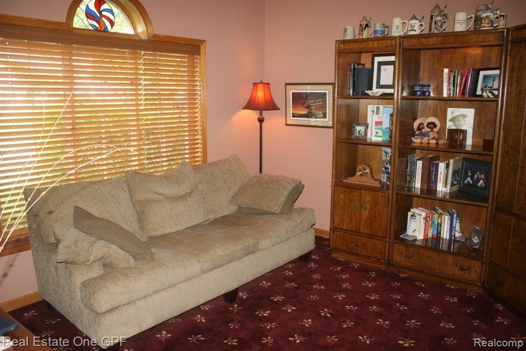 1109 Bishop Road Grosse Pointe, MI 48230 - Photo 10 of 19 IMG_6258.JPG